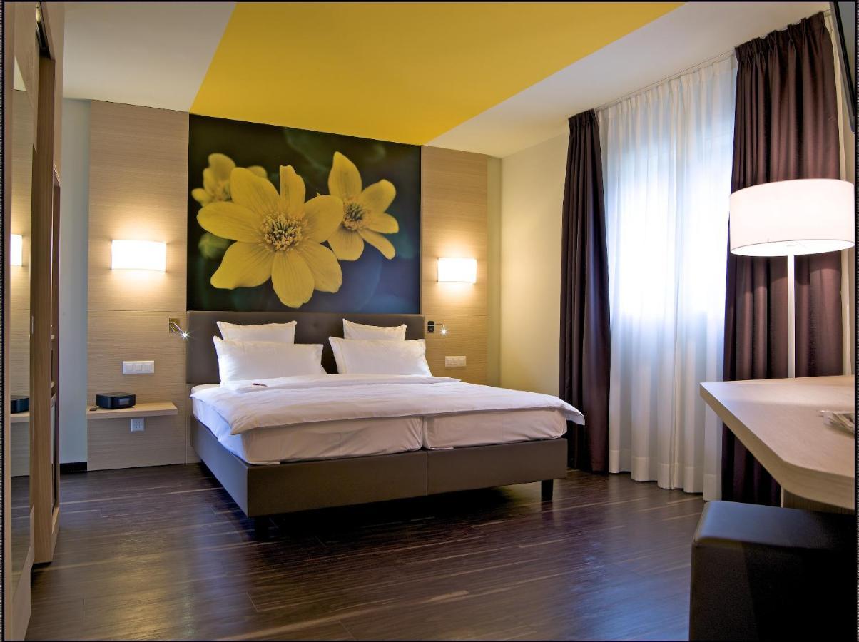Charme Hotel Barbate Tegna Екстер'єр фото