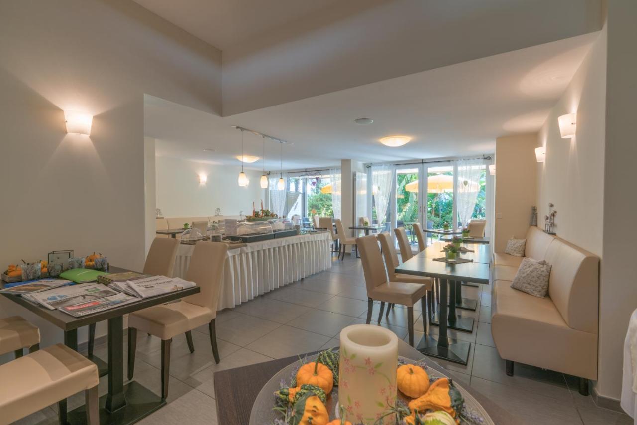 Charme Hotel Barbate Tegna Екстер'єр фото
