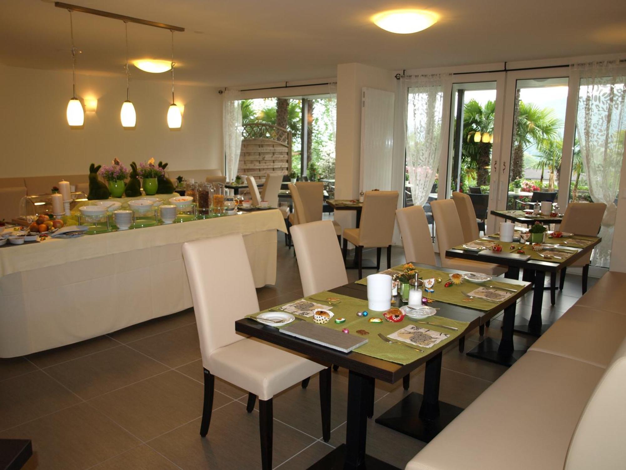 Charme Hotel Barbate Tegna Екстер'єр фото